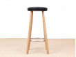 Tabouret de bar scandinave modèle  CH 56 hauteur 76 cm. Edition neuve. 