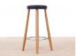 Tabouret de bar scandinave modèle  CH 56 hauteur 76 cm. Edition neuve. 