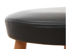 Mid-Century Modern bar stool CH 56, 76 cm by Hans Wegner. New edition.