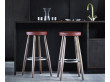 Tabouret de bar scandinave modèle  CH 58 hauteur 68 cm. Edition neuve. 