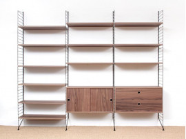 Mid-Century modern scandinavian shelves String System in walnut. New édition. 