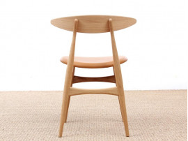 Mid-Century Modern CH 33 chair foamed seat by Hans Wegner. New product. 