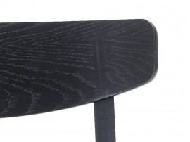 Chaise scandinave modèle CH 23 noire. Edition neuve