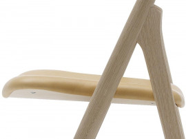 Chaise scandinave modèle CH 29 Sawback, rembourrée. Edition neuve. 