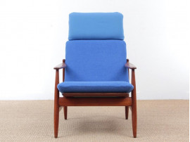 Fauteuil scandinave à dossier haut, en teck modèle 341.