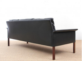 Mid modern danish 3 seats black leather sofa, model 500 by Hans Olsen