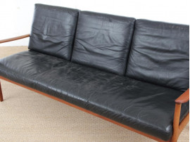 Danish mid-century modern sofa 3 seats by Ole Wanscher for Paul Jepesen in teak and leather.