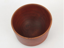 Mid-Century  modern scandinavian bowl in teak