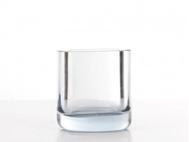 Petit vase scandinave en verre bleuté