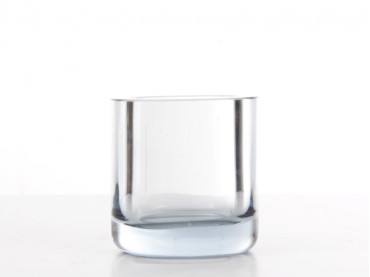 Petit vase scandinave en verre bleuté