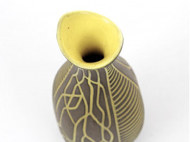 Petit vase en céramique scandinave, modèle Lian