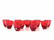 Suite de 11 verres timbale, rouges.