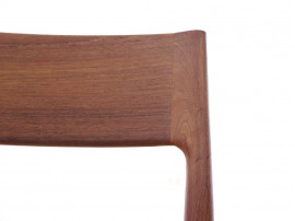 Mid-Century Modern danish set of 6 chairs in teak. de 6 chaises scandinaves en teck et corde. 