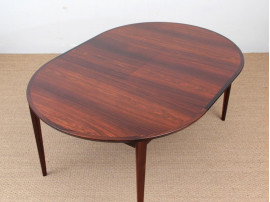 Table de repas scandinave extensible en palissandre de Rio 4/10 pers.