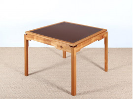 Mid-Century  modern scandinavian square game table by Gorm Lindum et Rolf Middelboe.