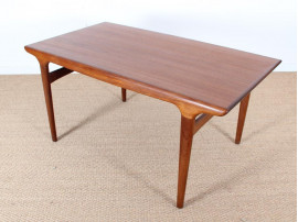 Table de repas scandinave 4/8 pers. en teck