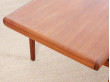 Table basse scandinave en teck. 