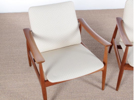 Mid century modern scandinavian pair of armchairs model 138 in teak by Finn Juhl