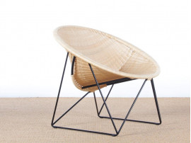 C317 lounge chair by Yuzuru Yamakawa. New éditon
