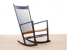 Mid-Century  modern scandinavian rocking chair model J16 by Hans Wegner for FDB