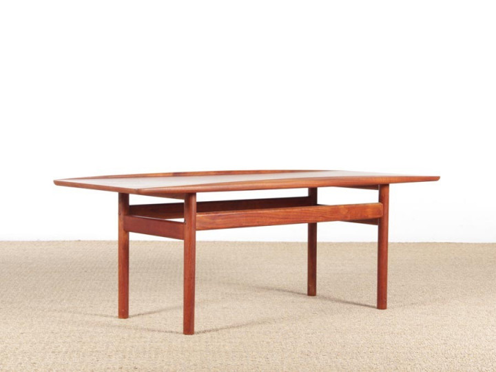 Mid modern scandinavain coffee table in teak model  GJ  by Grete Jalk106