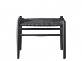 Tabouret scandinave modèle J83. Noir. Nouvelle Edition.