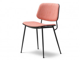 Søborg chair 3062, by Borge Mogensen. New edition.