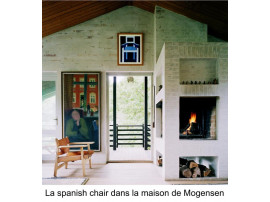 Spanish Easy Chair 2226 by Borge Mogensen. New edition.