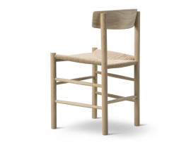 Shaker Dining Chair model J39 by Borge Mogensen, New edition. 