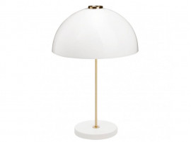 Kupoli table lamp. 