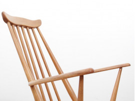 Rocking chair scandinave pour enfant