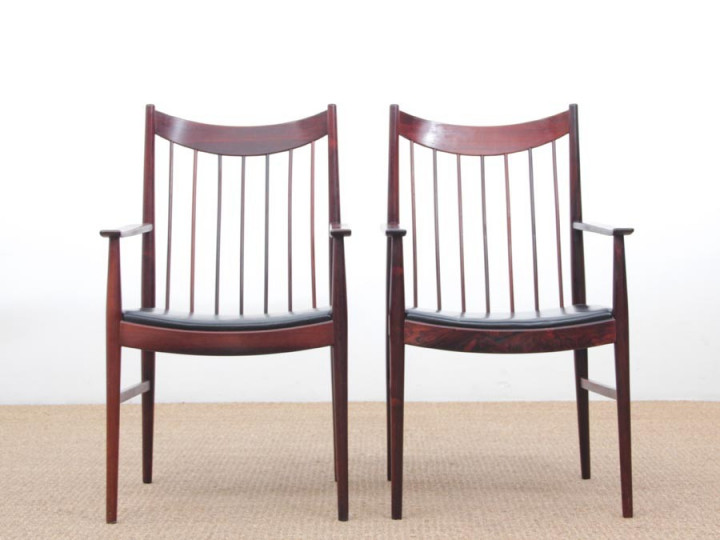 Mid-Century  modern scandinavian pair of armchairs by Arne Vodder