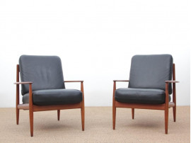 Mid-Century  modern scandinavian pair of armchairs by Grete Jalk