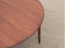 Mid-Century Modern scandinavian coffee table in teak  by Hvidt & Mølgaard Nielsen for France and Søn. 