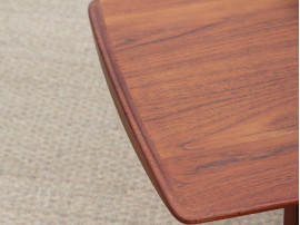 Table basse scandinave premiere édition