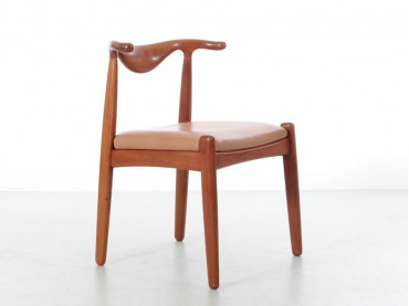 Chaise scandinave "Bull"