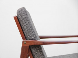 Paire de fauteuils scandinaves  en teck