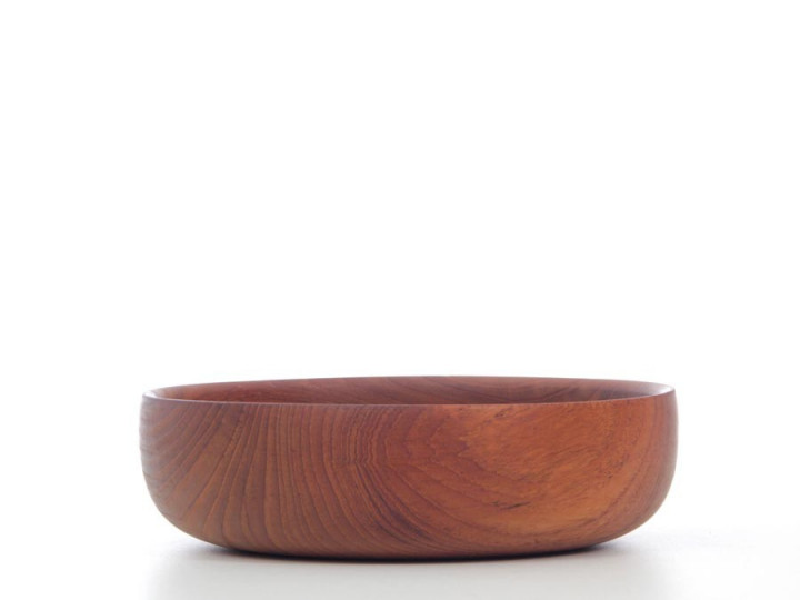 Mid-Century  modern scandinavian large bowl in teak