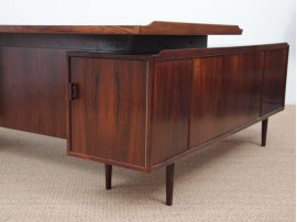 Mid-Century  modern scandinavian large desk in Rio rosewood by Arne Vodder for Sibast Furniture