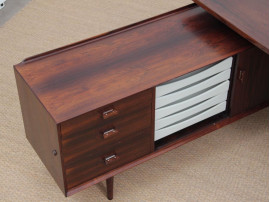 Mid-Century  modern scandinavian large desk in Rio rosewood by Arne Vodder for Sibast Furniture