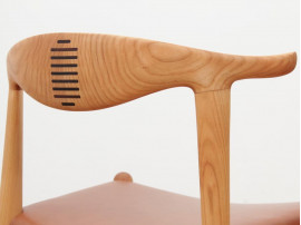 Mid-Century  modern scandinavian chair model Cow Horn PP 505 by Hans Wegner. New production.