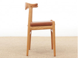 Fauteuil scandinave Cow Horn PP 505. Nouvelle édition.