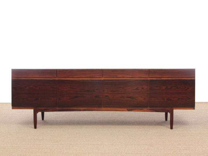 Mid-Century  modern scandinavian side bord in Rio rosewood by Ib Kofod Larsen for Faarup Mobelfabrik