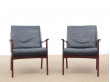 Mid-Century Modern Danish pair of  lounge chairs in mahogany model PJ 112 by Ole Wanscher