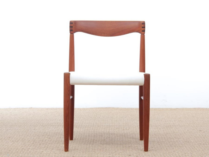 Mid-Century Modern scandinavian set of  4 dining chairs in teak by H.W. Klein