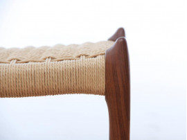 Tabouret scandinave modèle 78A  en noyer, nouvelle édition