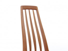 Suite de 6 chaises scandinaves en teck modèle Eva