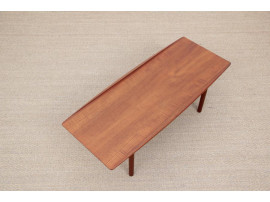 Table basse scandinave en teck modèle GJ 106