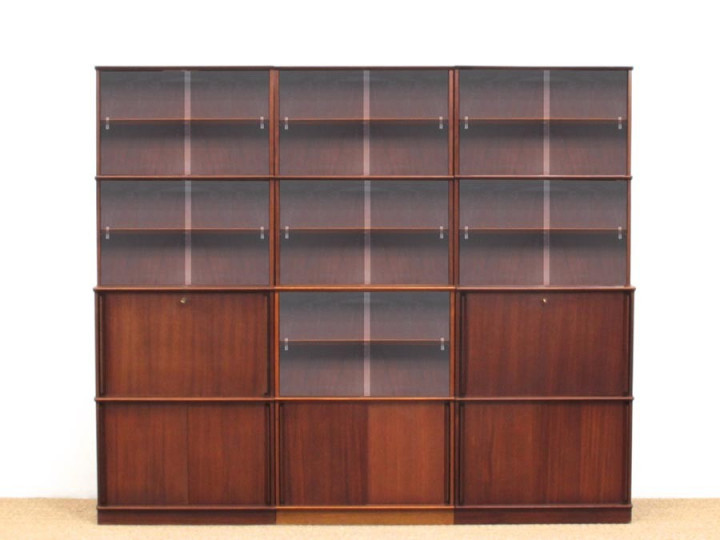 Large modular bookshelve model Oscar. 