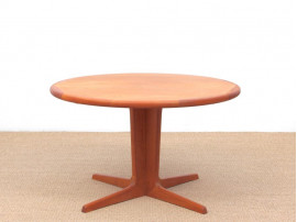 Mid-Century  modern scandinavian round dining table in teak 6/10 seat